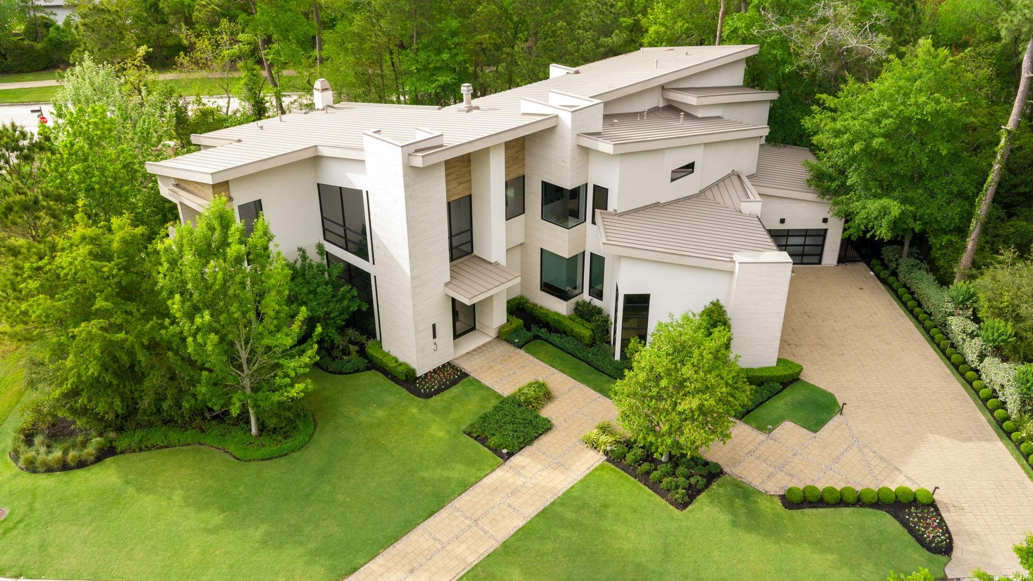 3 Primm Valley Court