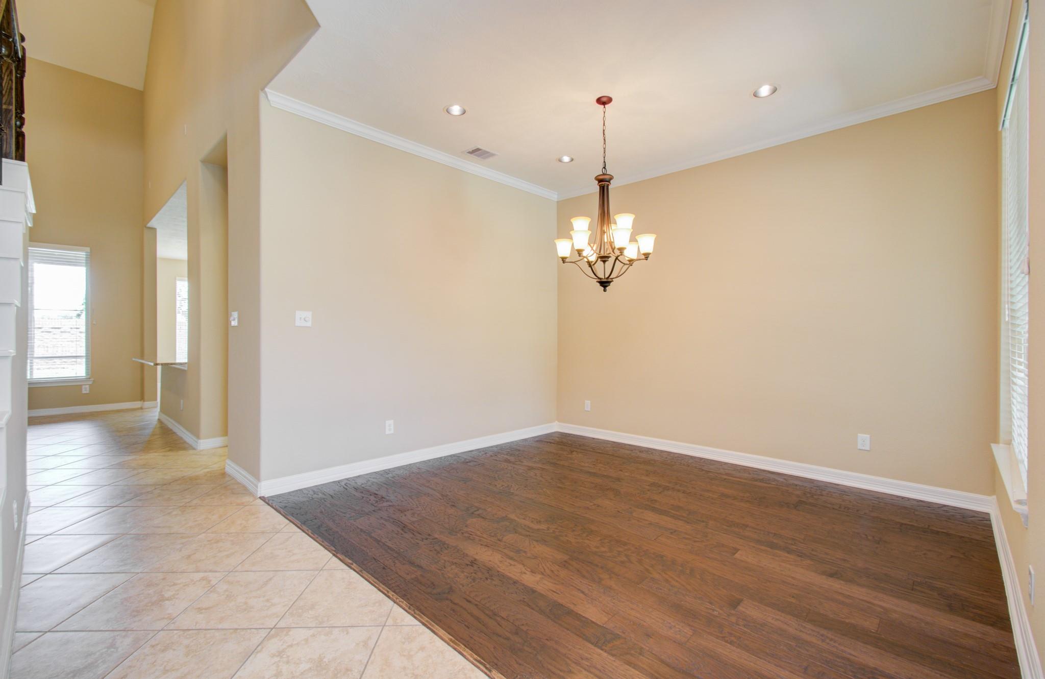 3938 May Ridge Lane