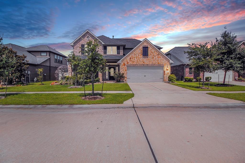 24906 Lakecrest Park Drive