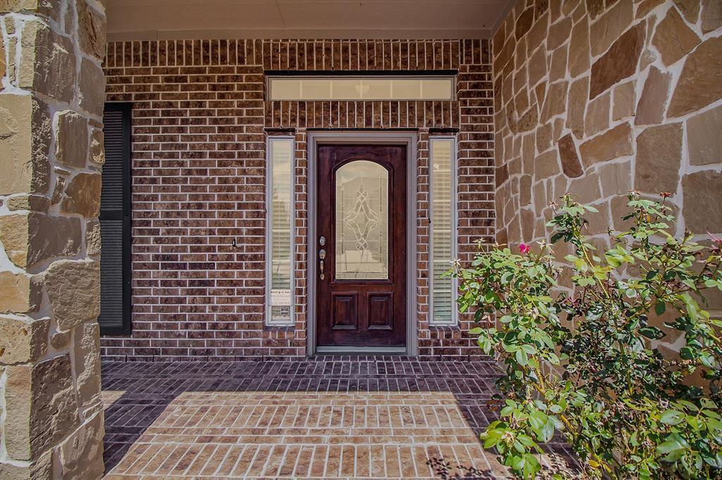 24906 Lakecrest Park Drive
