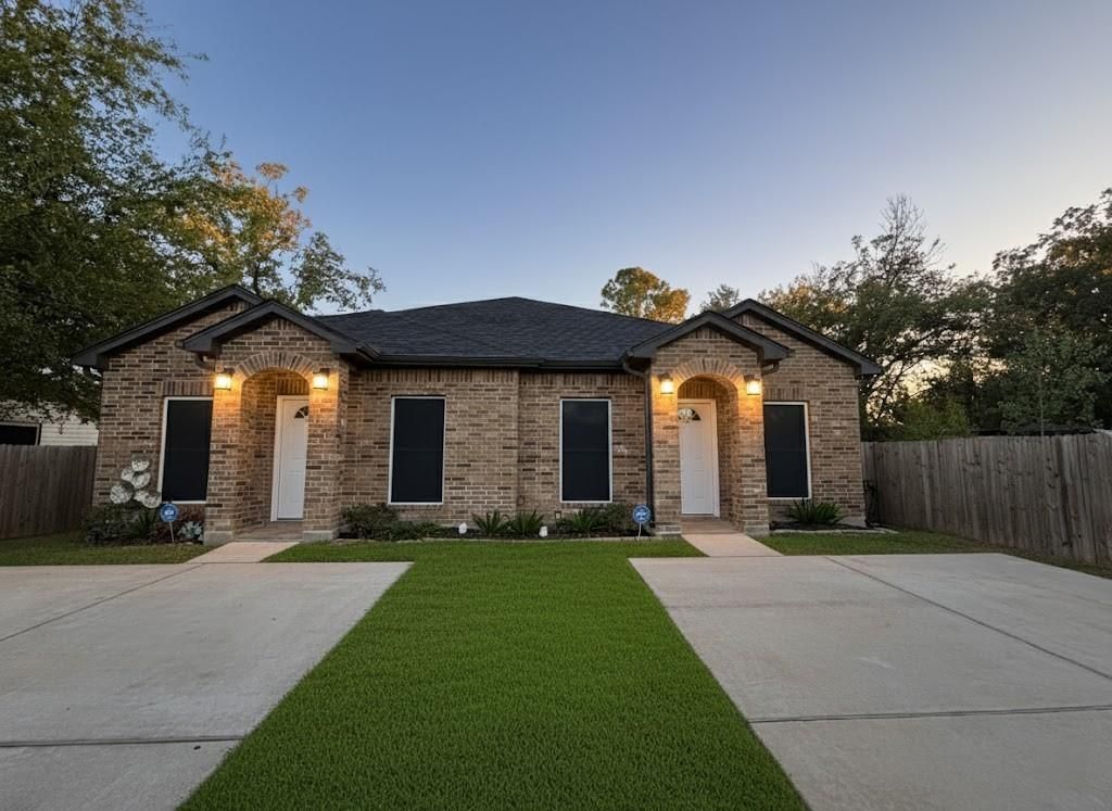Photo of 7980 Ethel Street #A/B, Houston, TX 77028 (MLS # 10566592)