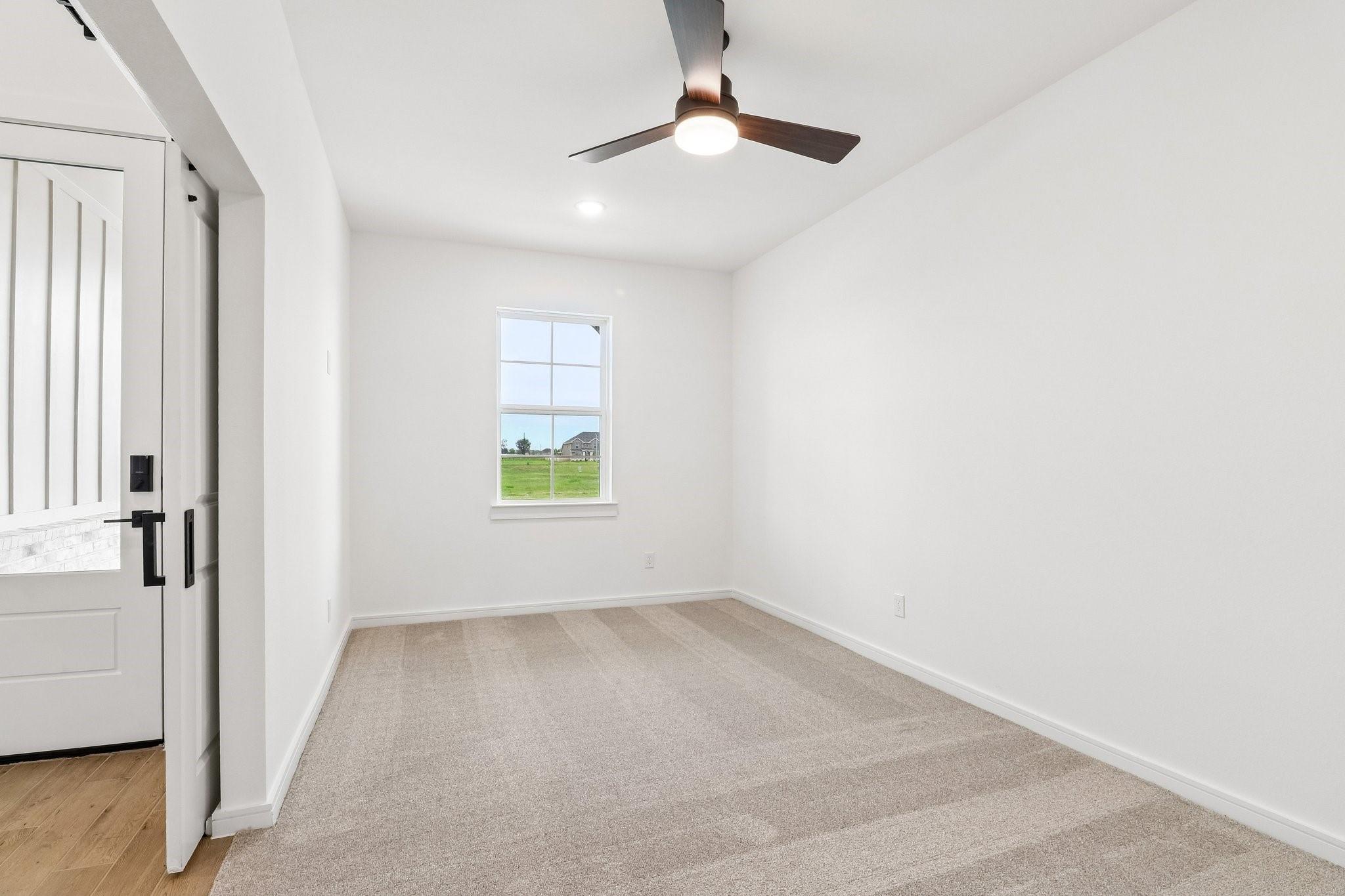 11402 Old Fashion Circle