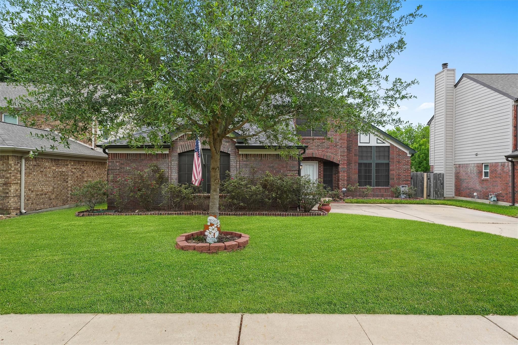 2018 Old Dixie Drive