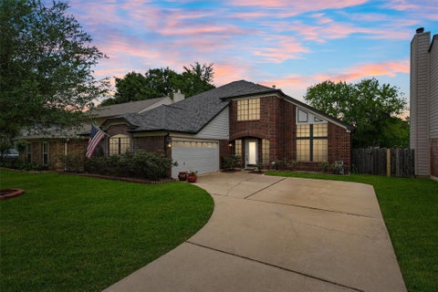 Photo of 2018 Old Dixie Drive, Richmond, TX 77406 (MLS # 19149262)