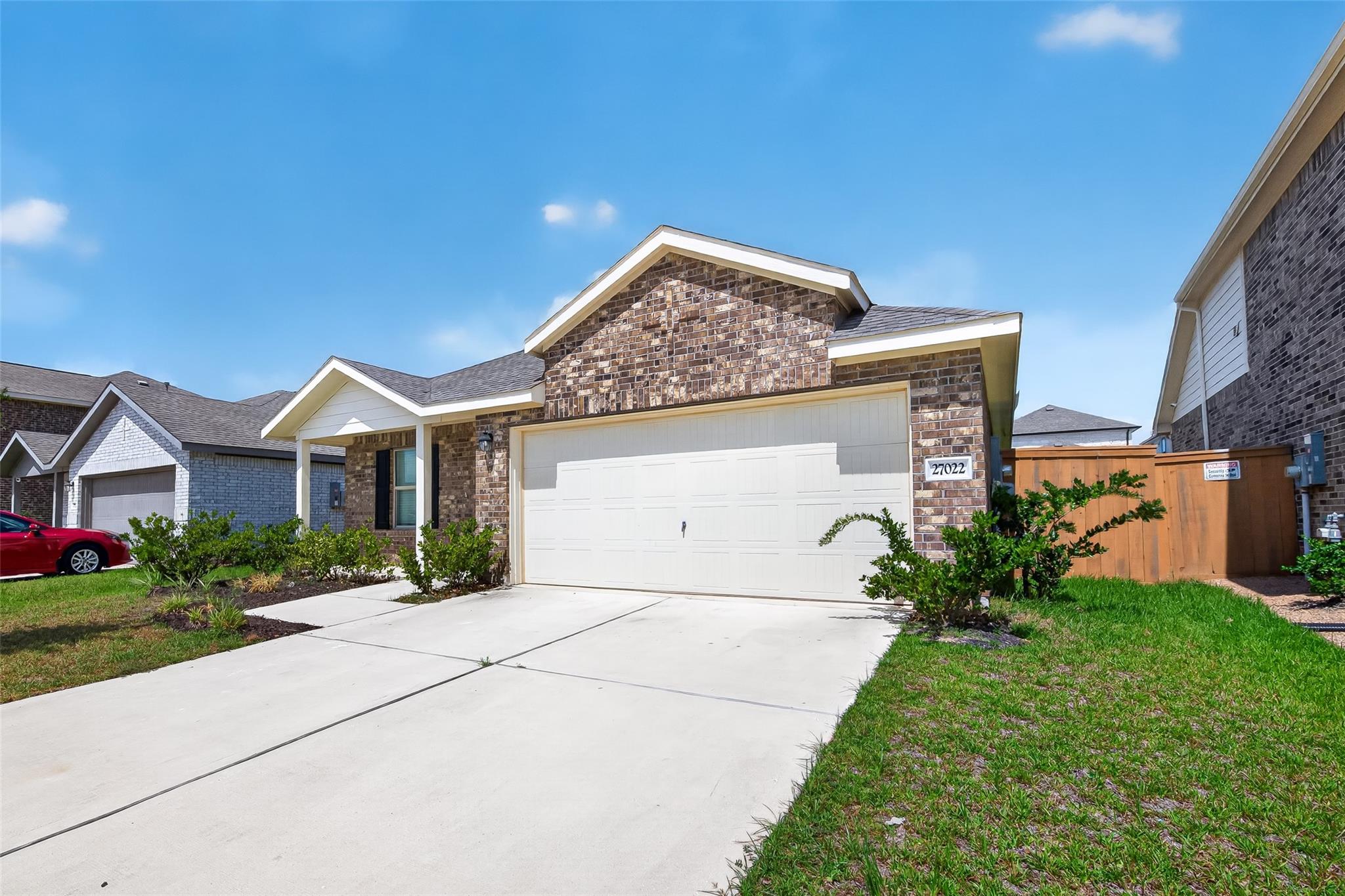 27022 Breakaway Lane