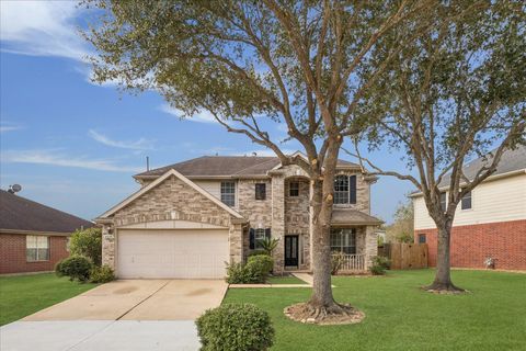 Photo of 2614 Willow Springs Lane, Sugar Land, TX 77479 (MLS # 37686270)