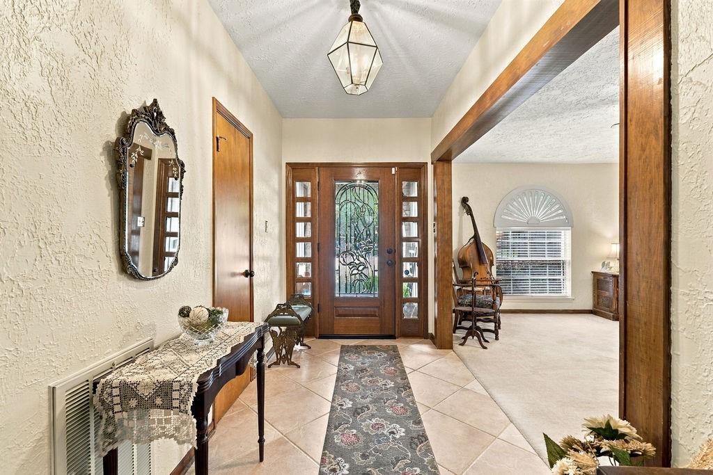1114 Appleford Drive