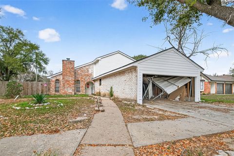 Photo of 10203 Heather Hill Drive, Houston, TX 77086 (MLS # 22943158)