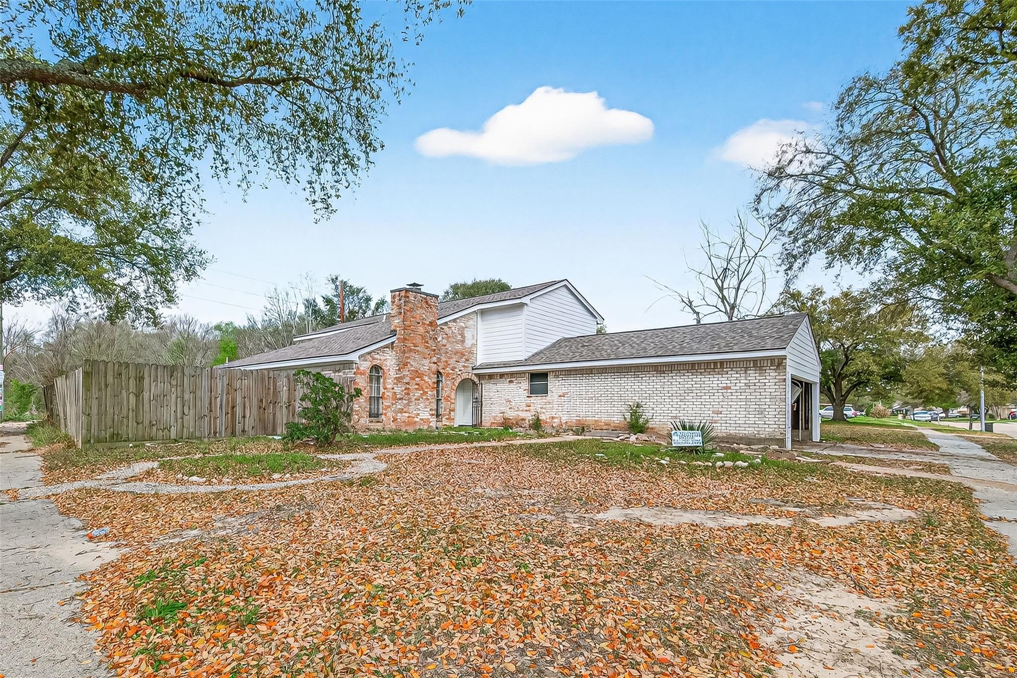 10203 Heather Hill Drive