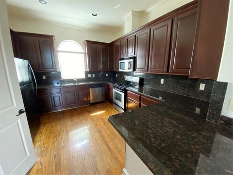 Photo of 6353 Richmond Avenue #124, Houston, TX 77057 (MLS # 51086108)