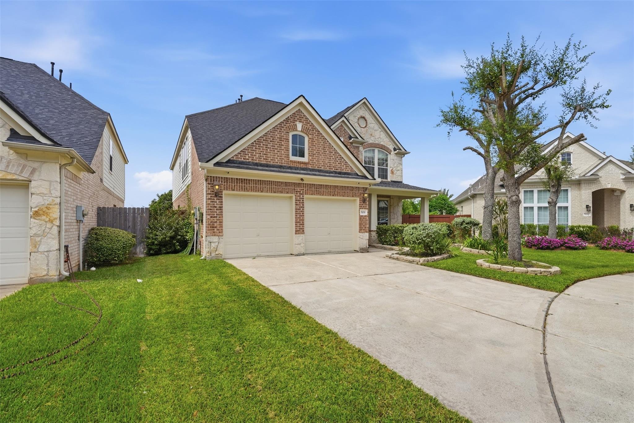 5106 Autumn Rose Lane