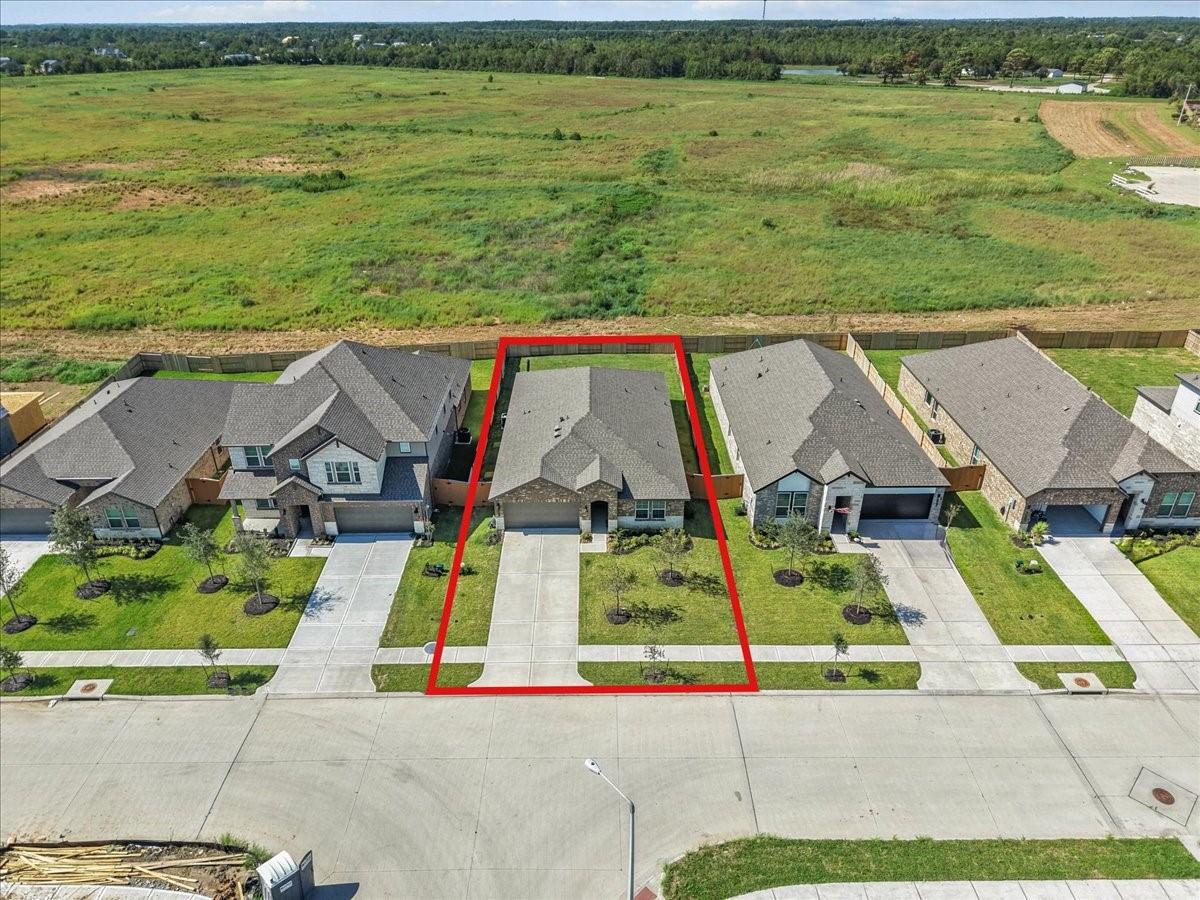 13922 Bay Crest