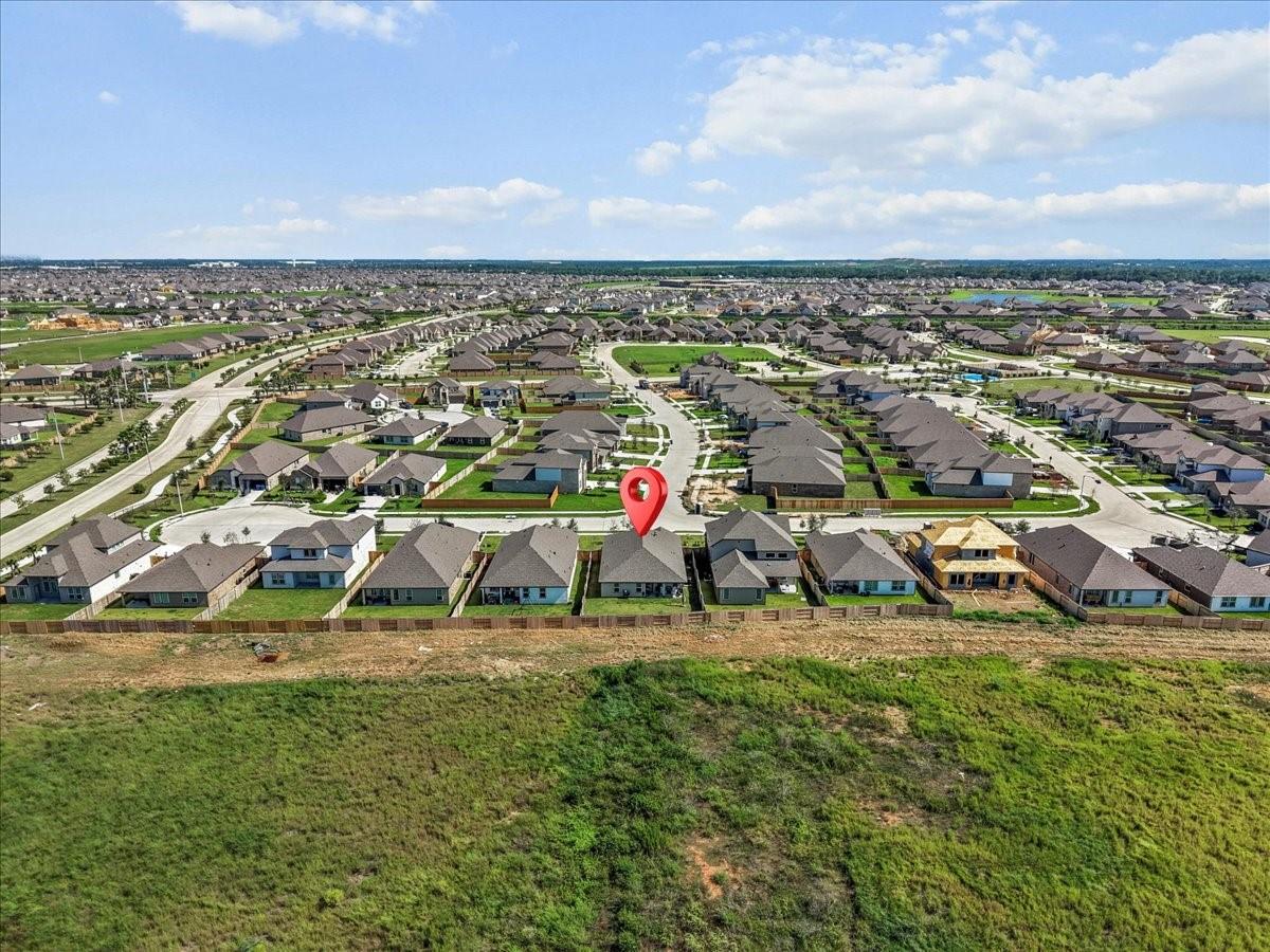 13922 Bay Crest
