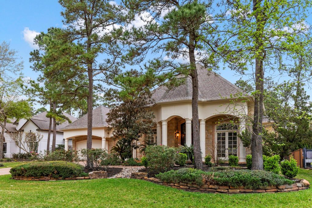 Photo of 6 Harmony Links Place, The Woodlands, TX 77382 (MLS # 81908777)