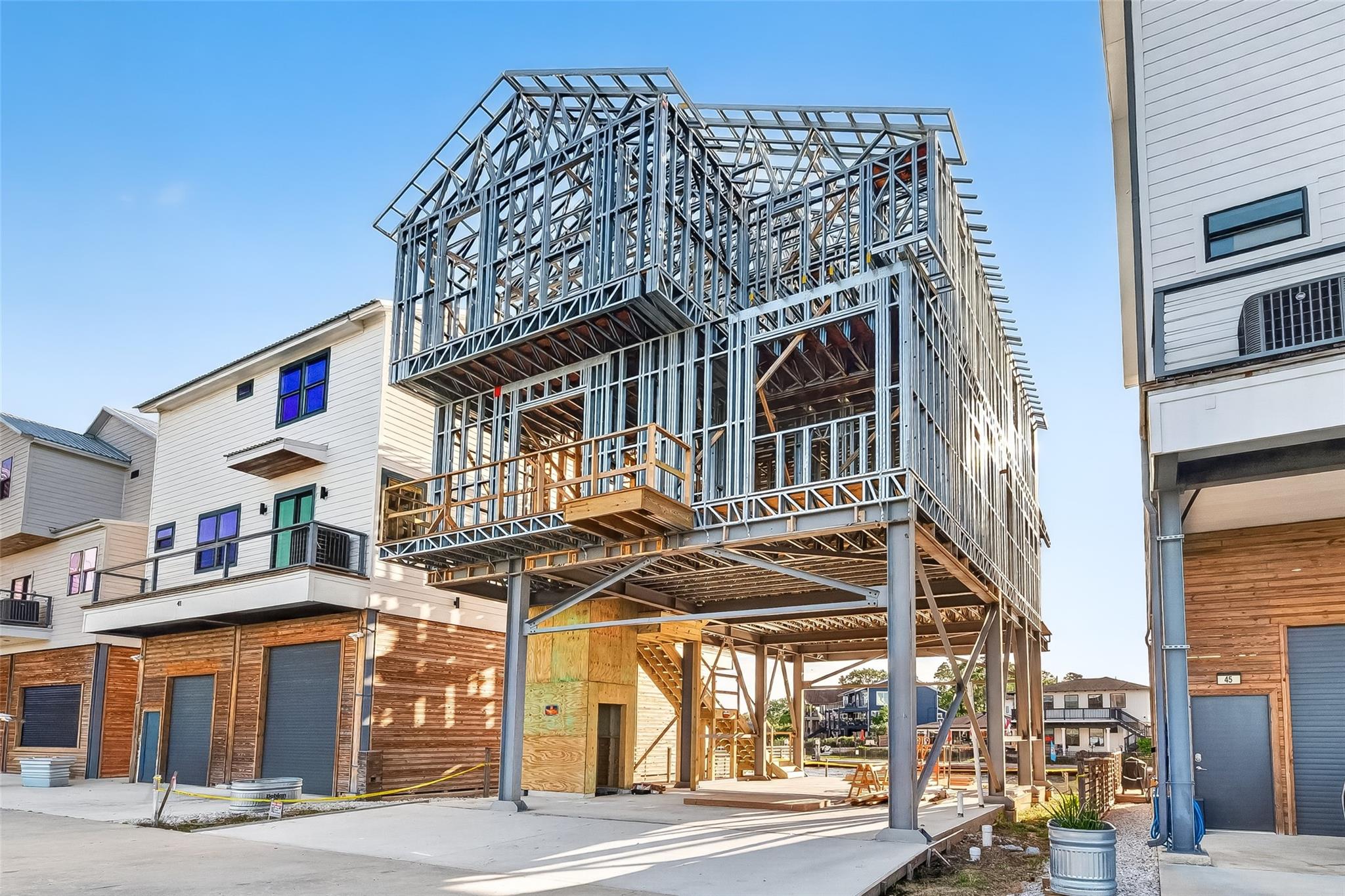 43 Commander Runco Lane