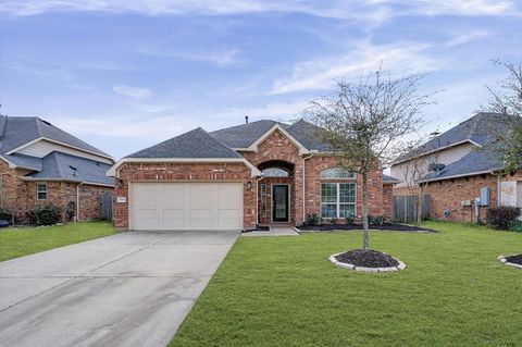 Photo of 1504 Nacogdoches Valley Drive, League City, TX 77573 (MLS # 35109863)