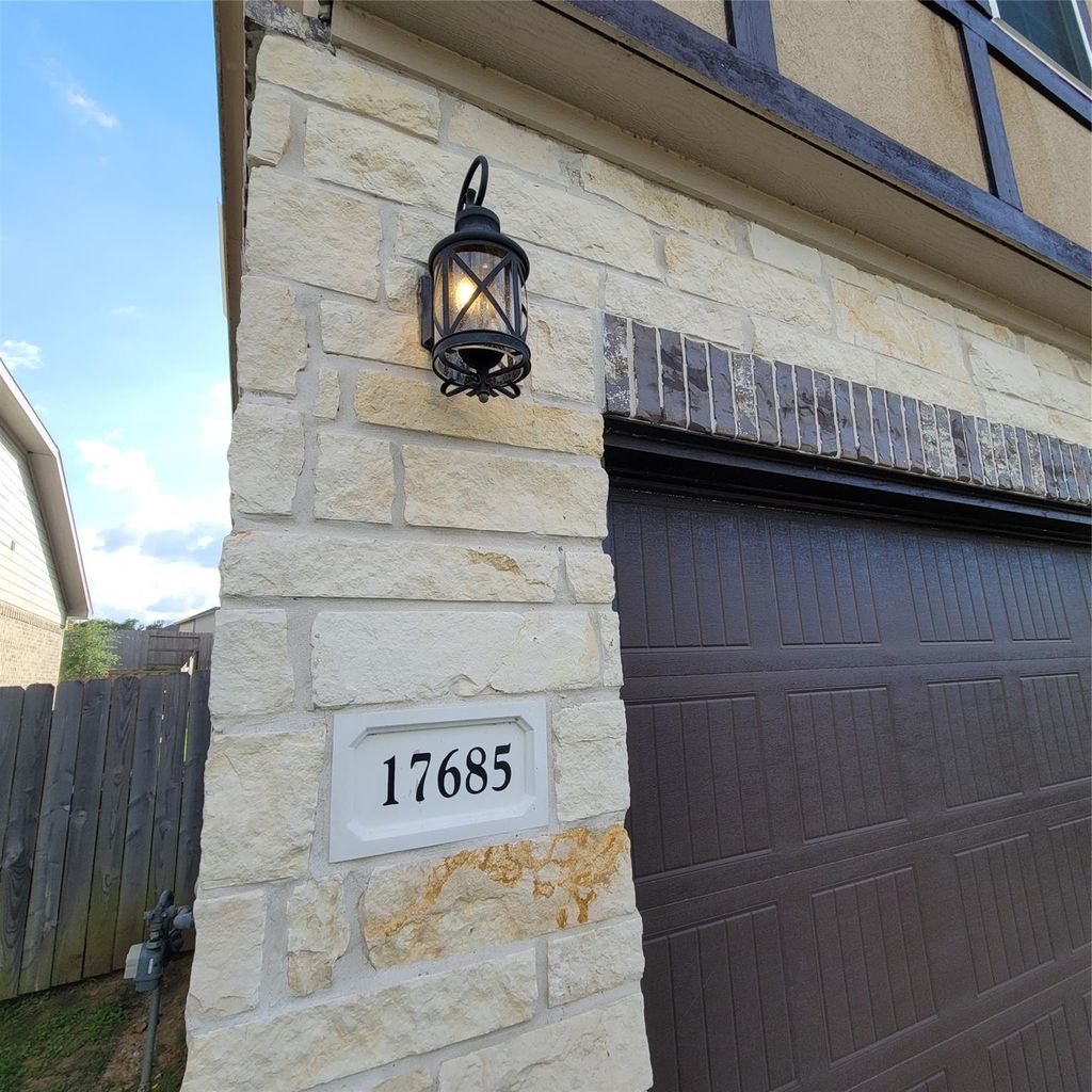 Photo of 17685 Martin Creek Lane, Conroe, TX 77316 (MLS # 34215174)