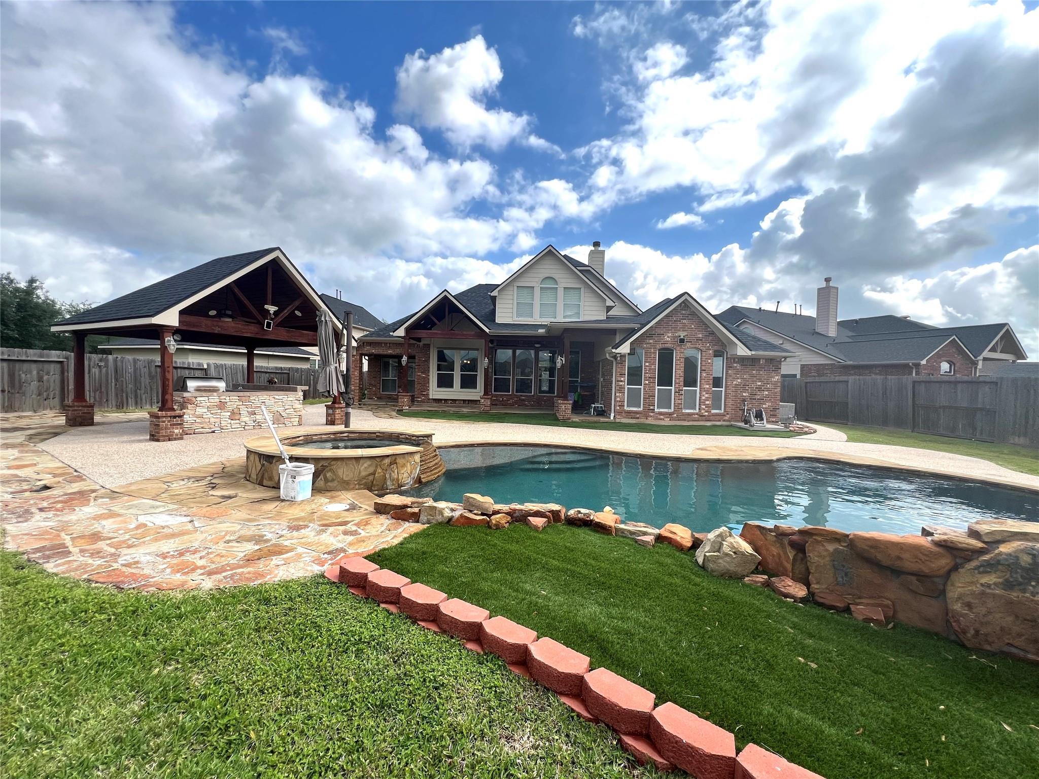 7506 Winston Cove Court