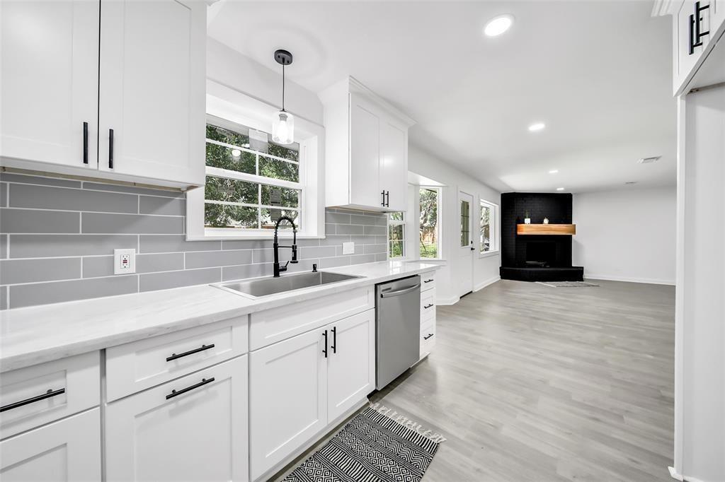 3206 Whitesail Drive