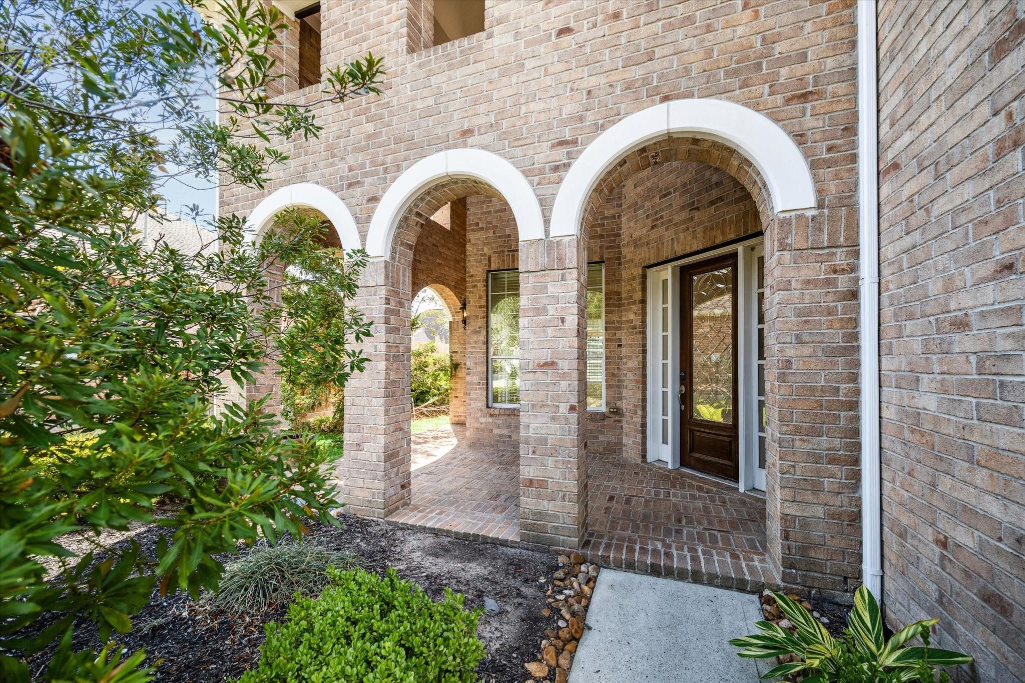 7211 Diamond Falls Lane