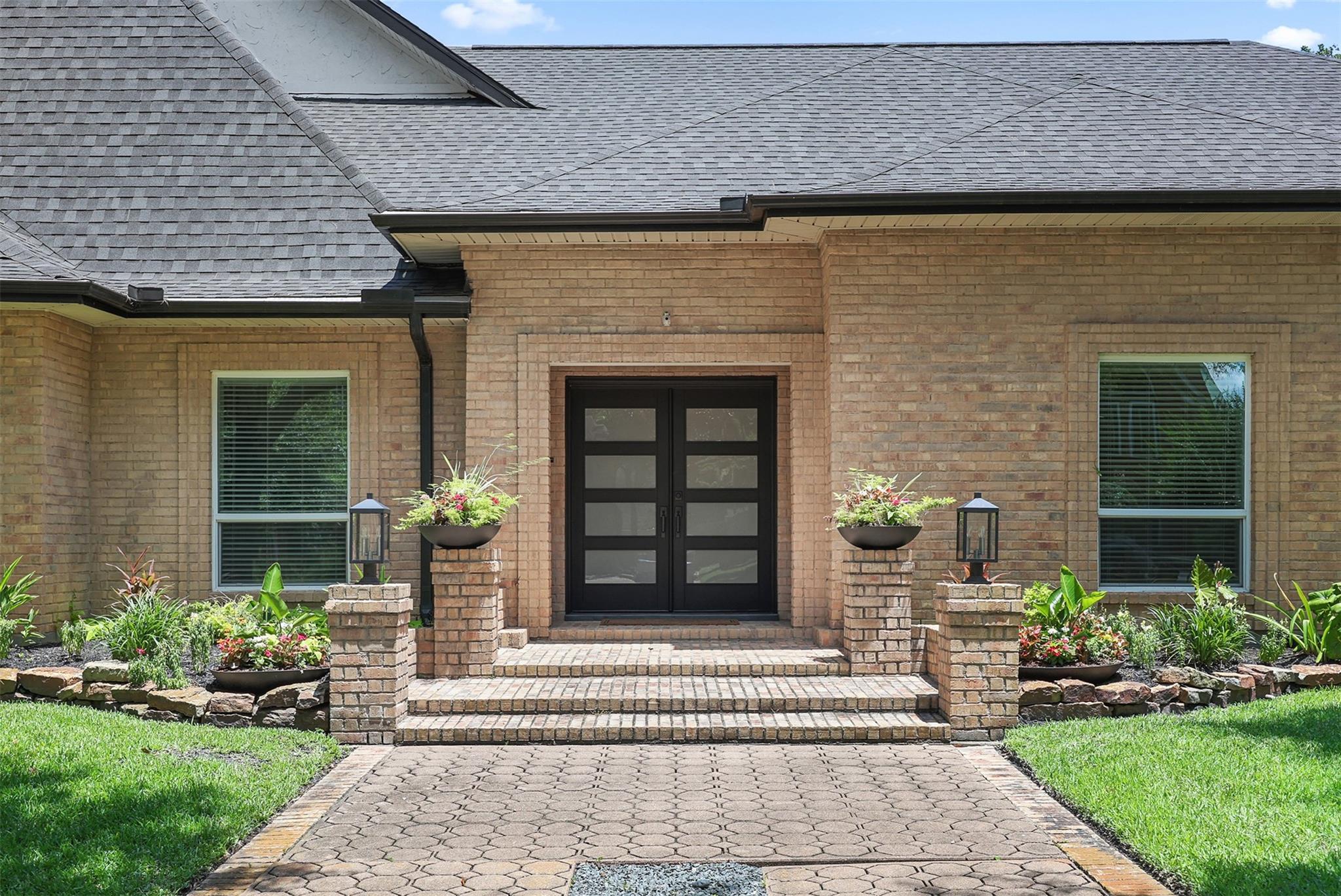 3012 Sea Pines Place