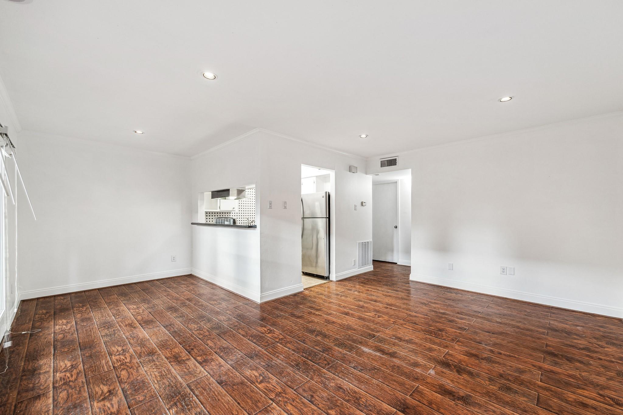 3922 W Alabama Street 1