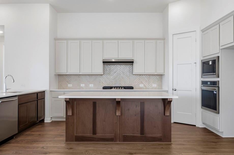 6430 Mahogany Branch Trail