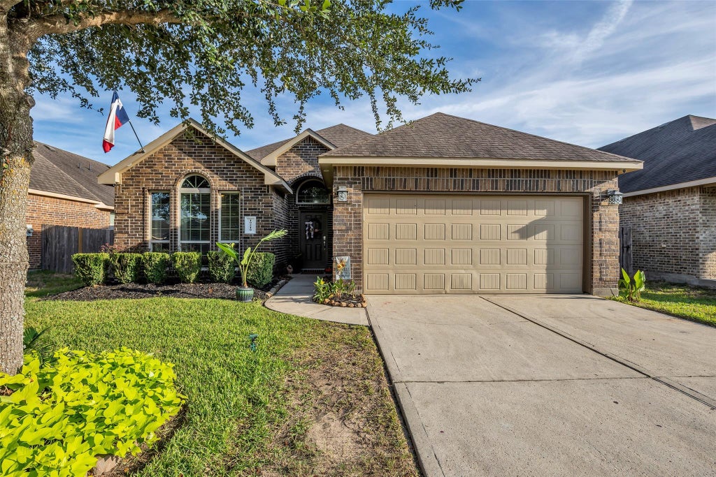 Photo of 19219 Silver Dapple Drive, Porter, TX 77365 (MLS # 97590200)