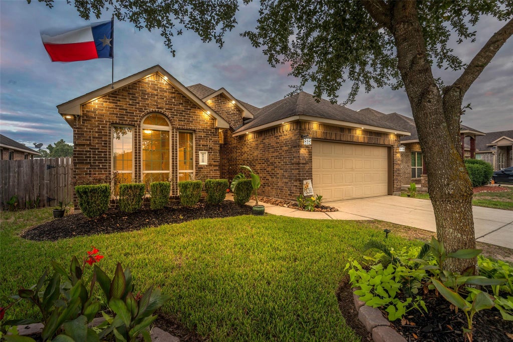 Photo of 19219 Silver Dapple Drive, Porter, TX 77365 (MLS # 97590200)