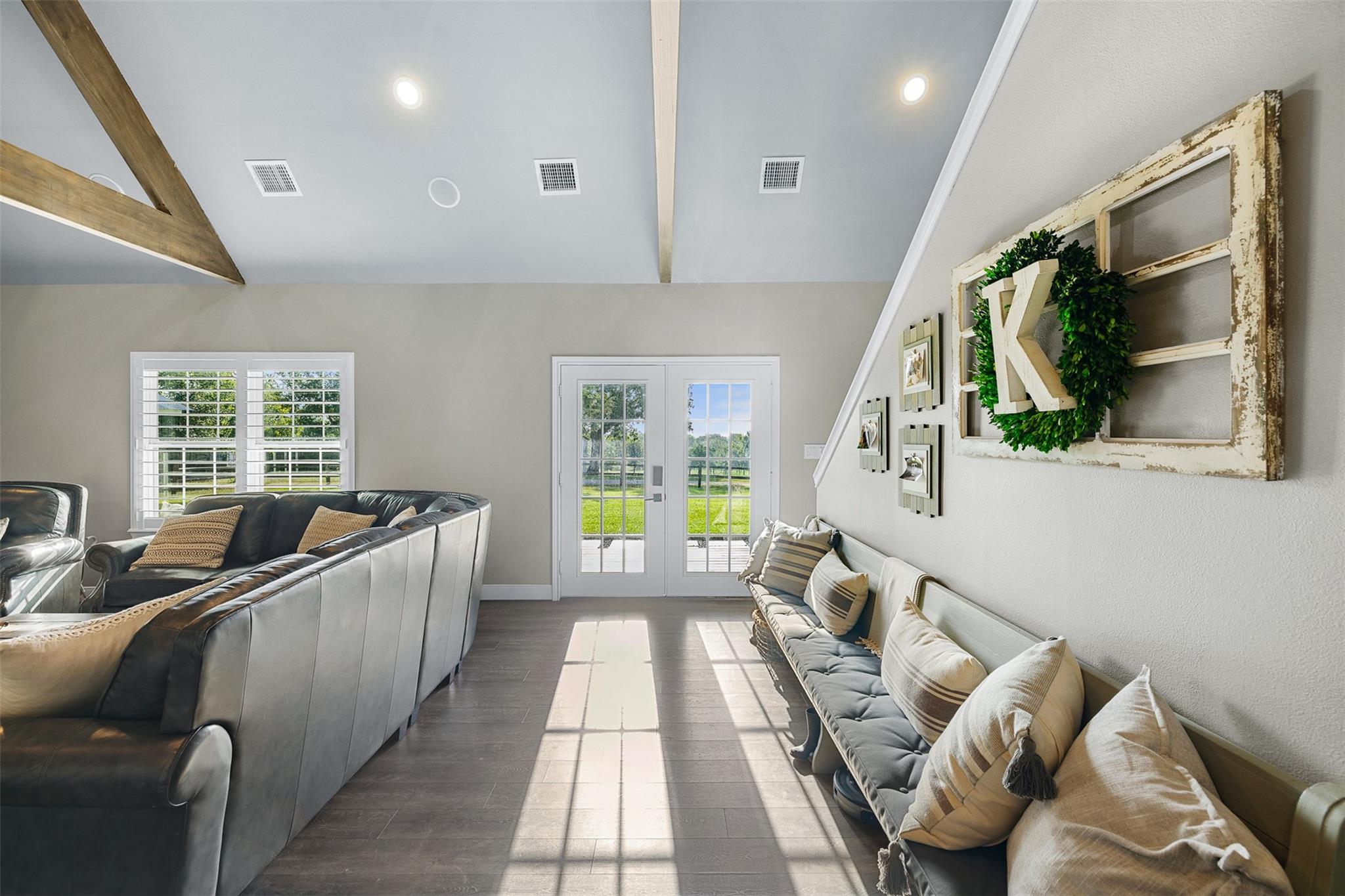 3500 Private Road 4028
