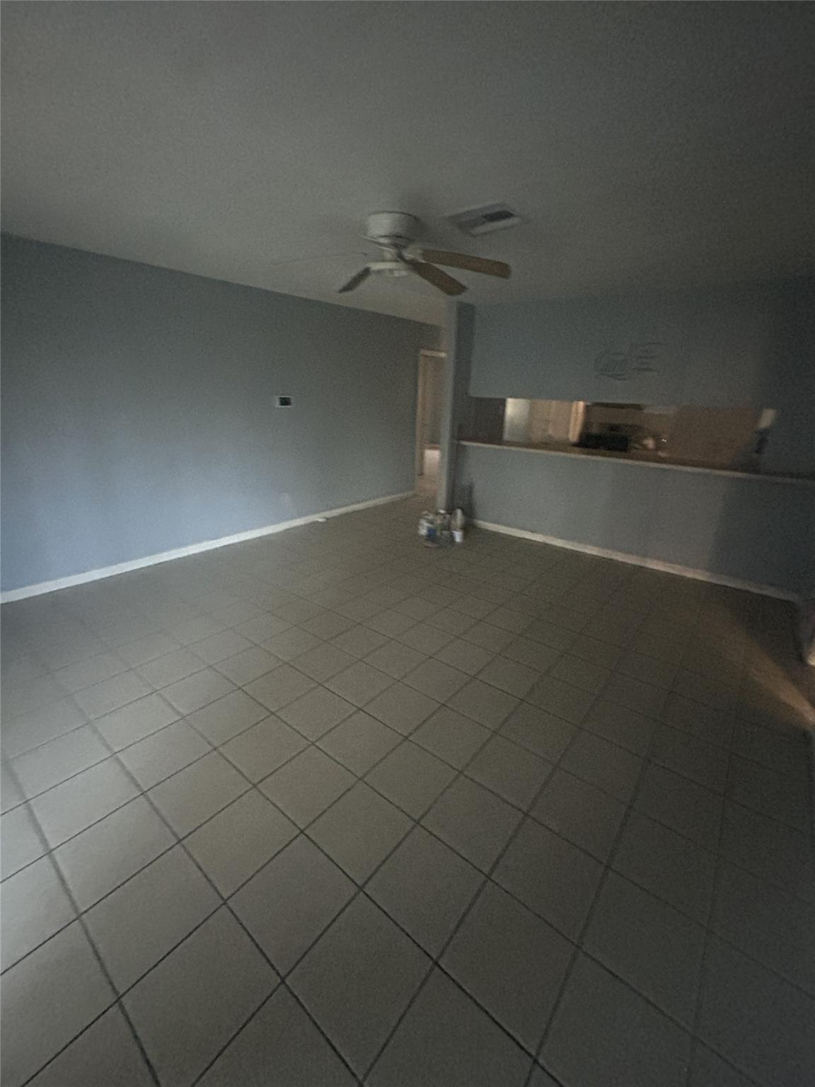 305 N Linden Drive N