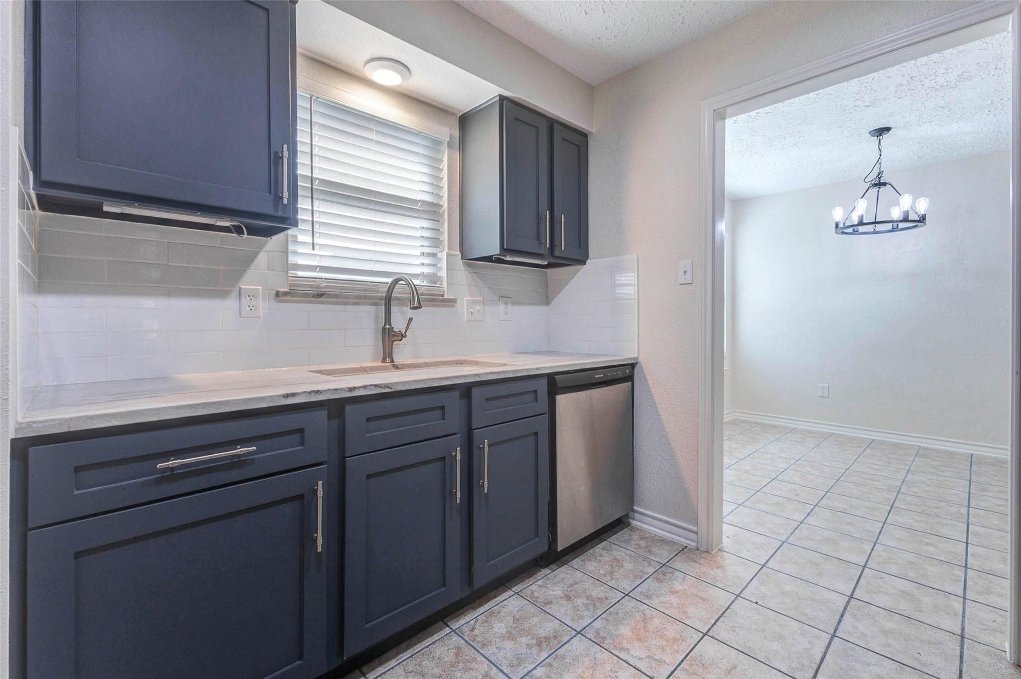 11403 Bonaparte Drive