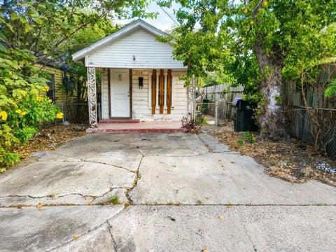 Photo of 2934 Morris Street, Corpus Christi, TX 78405 (MLS # 37341675)