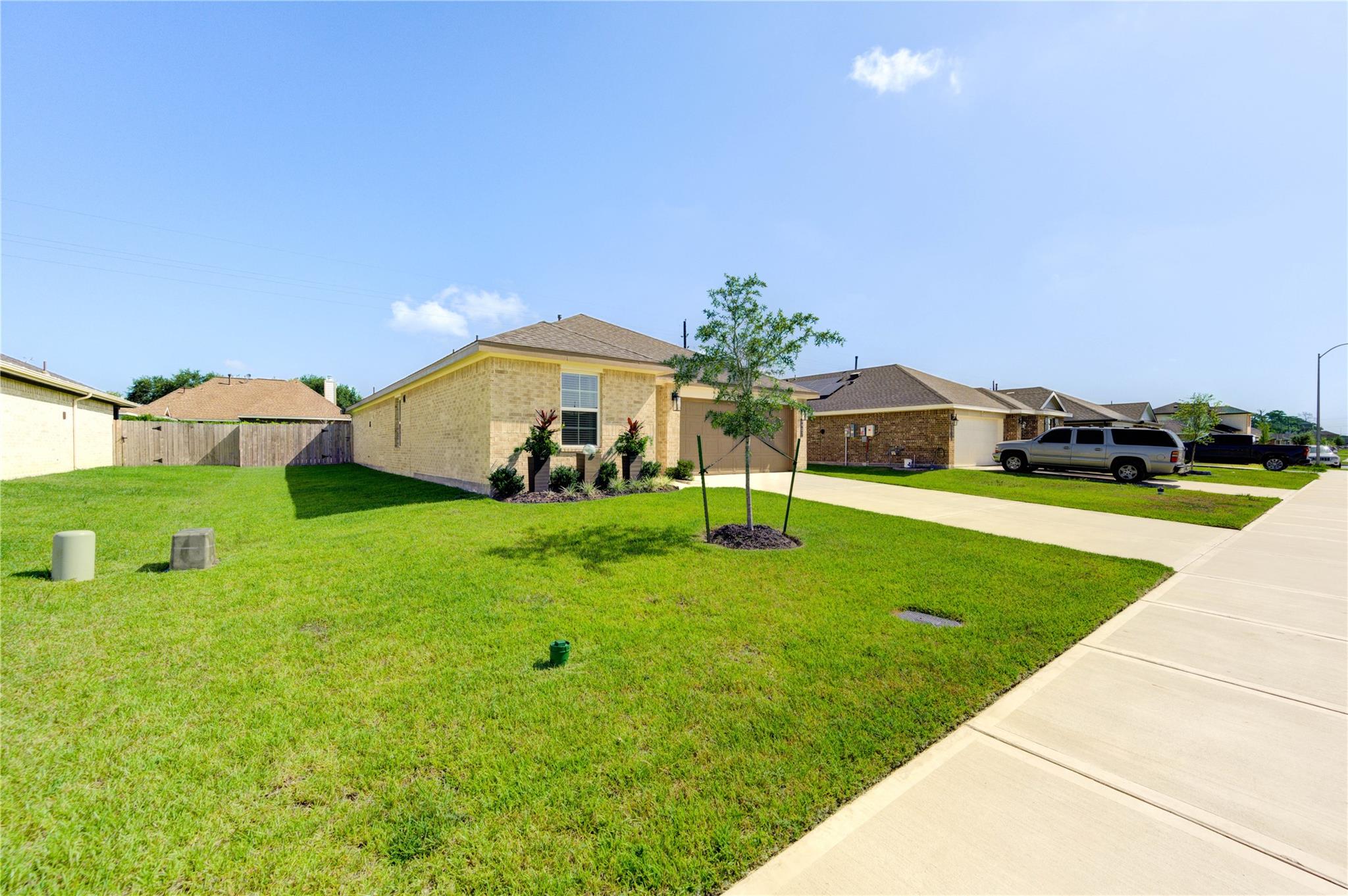 9907 Palm Royal Drive