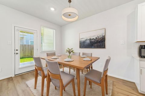 Photo of 704 Sand Dollar Drive, Kemah, TX 77565 (MLS # 58764058)