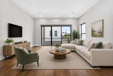 Photo of 5707 Larkin Street #B, Houston, TX 77007 (MLS # 16332633)
