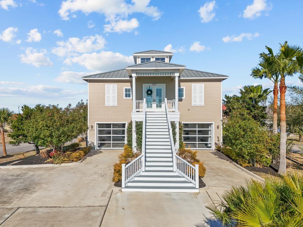 2727 E Bayshore Drive Drive