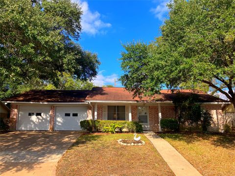 Photo of 1006 Clearspring Drive, Brenham, TX 77833 (MLS # 36299653)