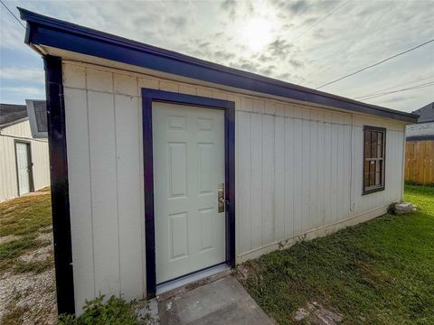 Photo of 8430 Holiday Lane #C, Houston, TX 77075 (MLS # 79084226)