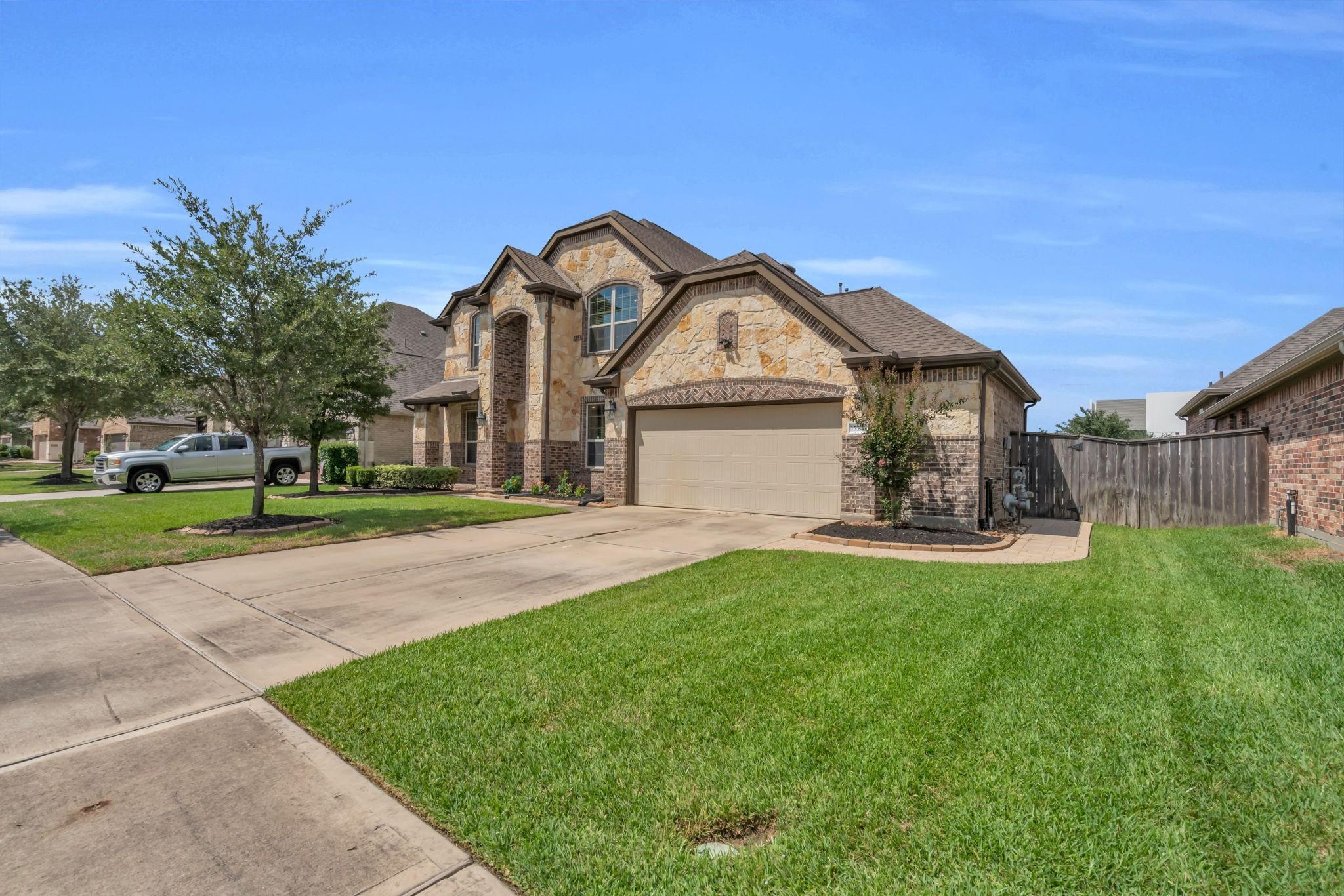 15706 Ponderosa Bend Drive