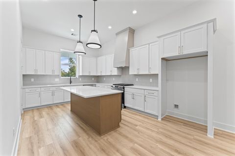 Tiny photo for 4129 De George Street, Houston, TX 77009 (MLS # 10988046)