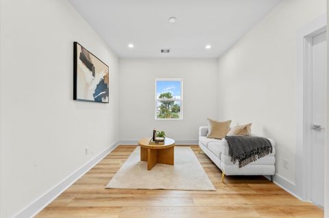 Tiny photo for 4129 De George Street, Houston, TX 77009 (MLS # 10988046)