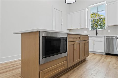 Tiny photo for 4129 De George Street, Houston, TX 77009 (MLS # 10988046)