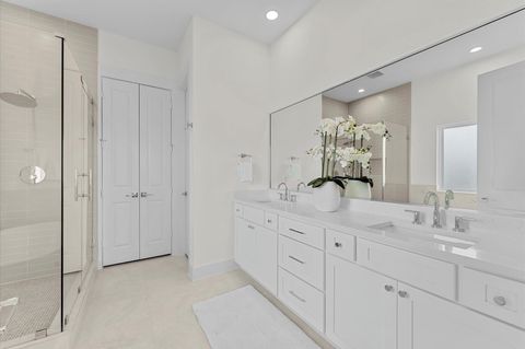 Tiny photo for 4129 De George Street, Houston, TX 77009 (MLS # 10988046)