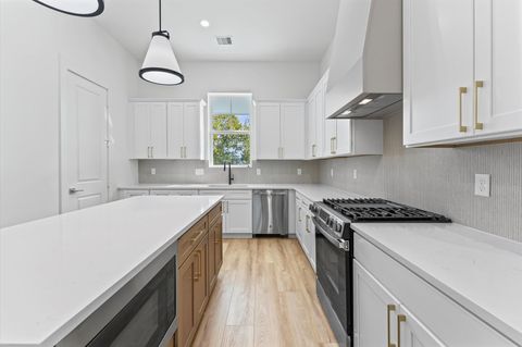 Tiny photo for 4129 De George Street, Houston, TX 77009 (MLS # 10988046)