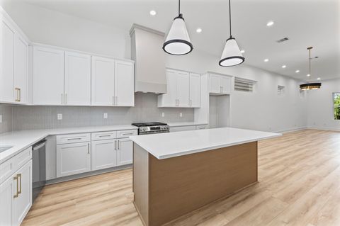 Tiny photo for 4129 De George Street, Houston, TX 77009 (MLS # 10988046)