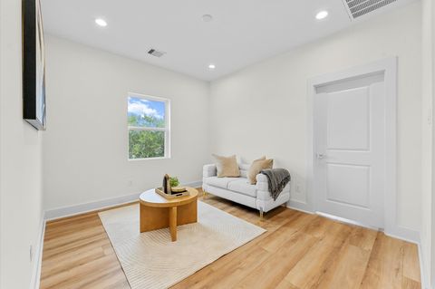 Tiny photo for 4129 De George Street, Houston, TX 77009 (MLS # 10988046)