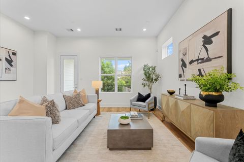 Tiny photo for 4129 De George Street, Houston, TX 77009 (MLS # 10988046)