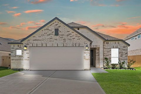 Photo of 44 Shining Point Dr, Waller, TX 77484 (MLS # 90212928)