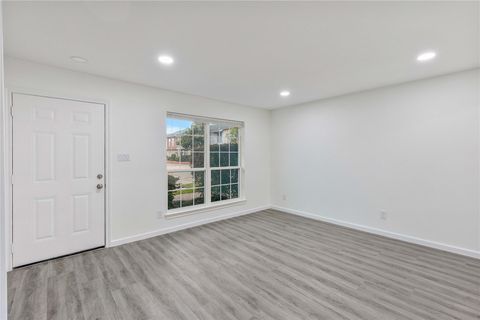 Tiny photo for 6111 Beverly Hill Street #32, Houston, TX 77057 (MLS # 69159403)